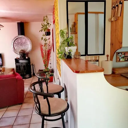 Сasa de vacaciones Maison Conviviale Avec Jardin A